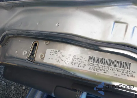 2015 Jeep Cherokee Latitude из США, поврежденный, VIN 1C4PJMCBXFW697182